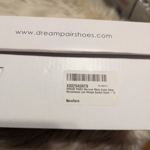 DREAM PAIRS Weltz ankle strap rhinestone low wedge sandal size 8.5 - Picture 4 of 7